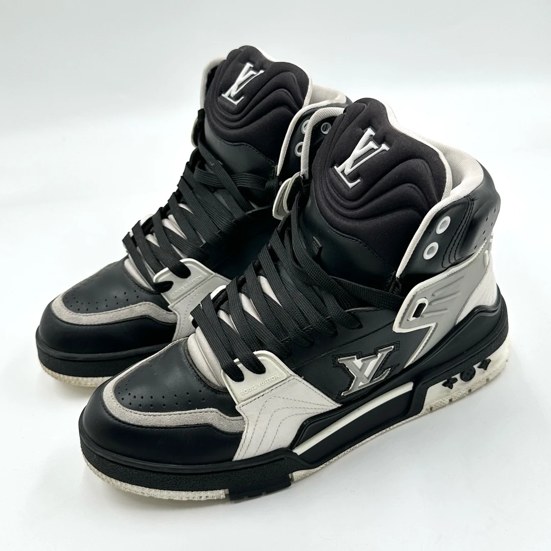 95新 LouisVuitton/路易威登 40.5码/黑白灰熊猫高帮板鞋/06270