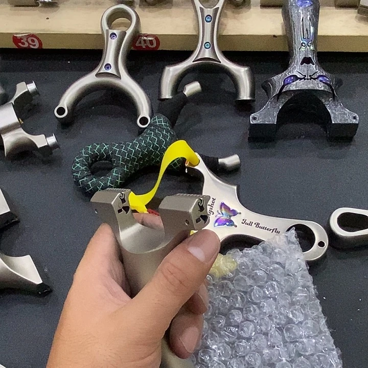 是***劫1756号瑕疵蝙蝠裸弓