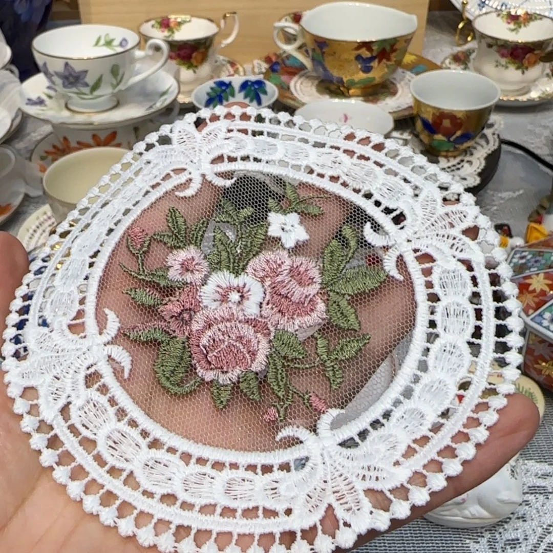 茶盏咖啡杯里的咖啡是我的