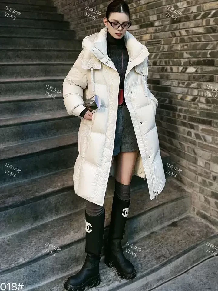 直筒百搭中长款潮流宽松冬季时尚羽绒服