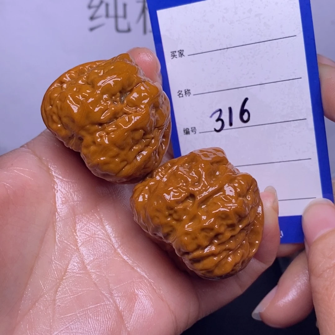 文玩核桃把件秋****恋316/39蛤蟆头