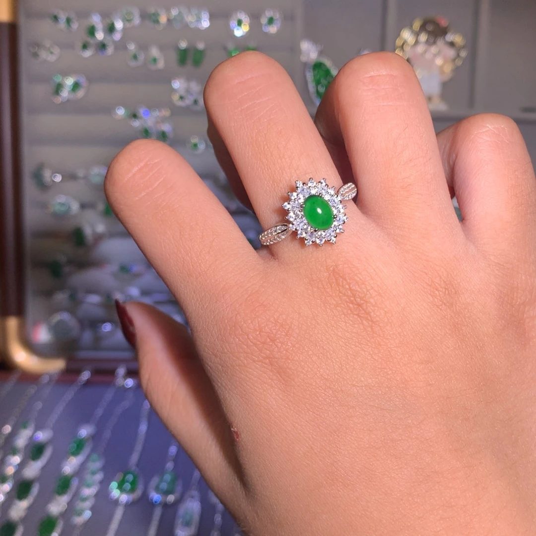 翡翠未镶嵌戒指戒指