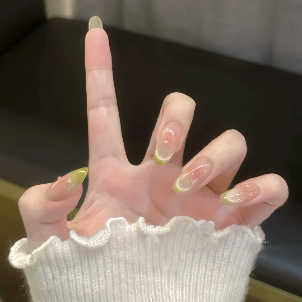 【露珠·芭乐】纯手工可拆卸新款穿戴甲显白高级感绿色裸色美甲款式