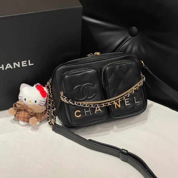 未使用 Chanel/香奈儿 Chanel 23P 相机包  黑金（沐专属拆单）