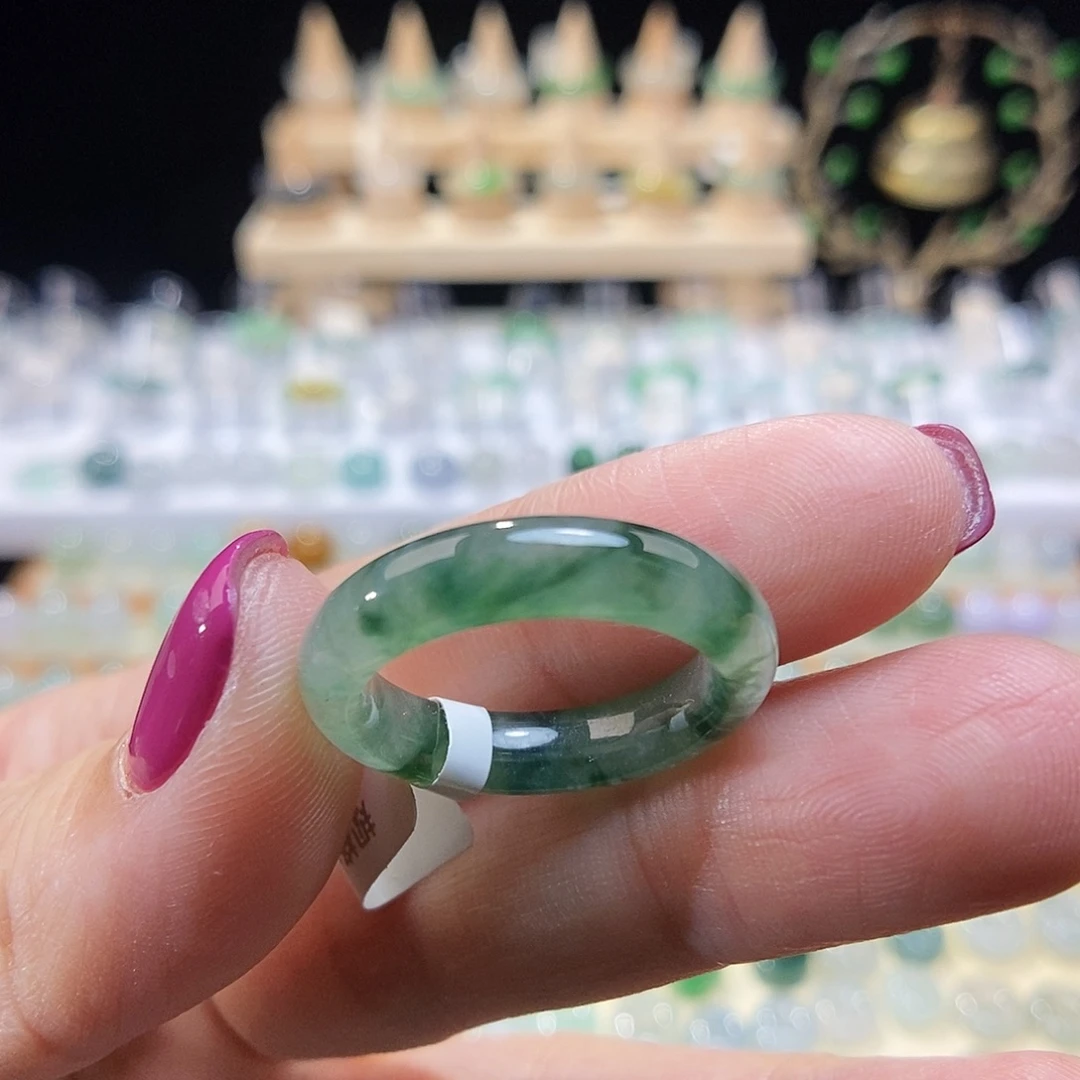 翡翠未镶嵌戒指16号芙蓉绿戒指
