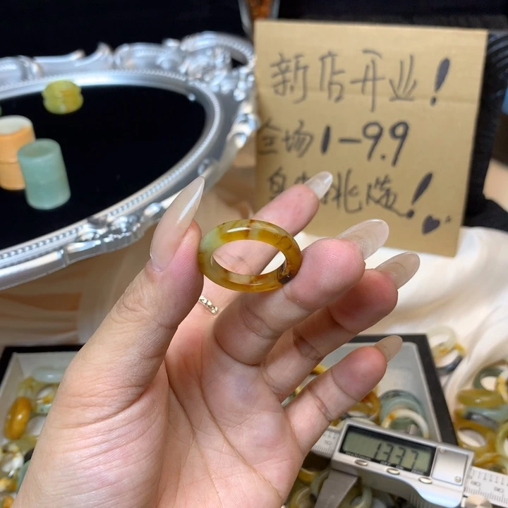芥***弥合金蛇纹石玉戒指