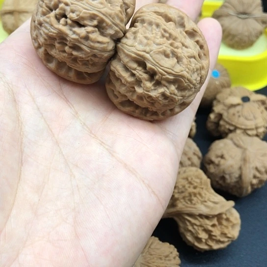 《***》手串/手链核桃42尺白狮子