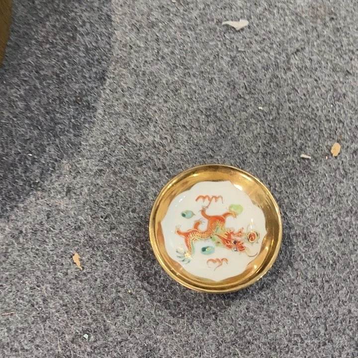 景德镇陶瓷圆托6.7厘米