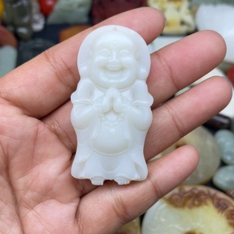 和田玉（糖玉）颈饰未镶嵌16