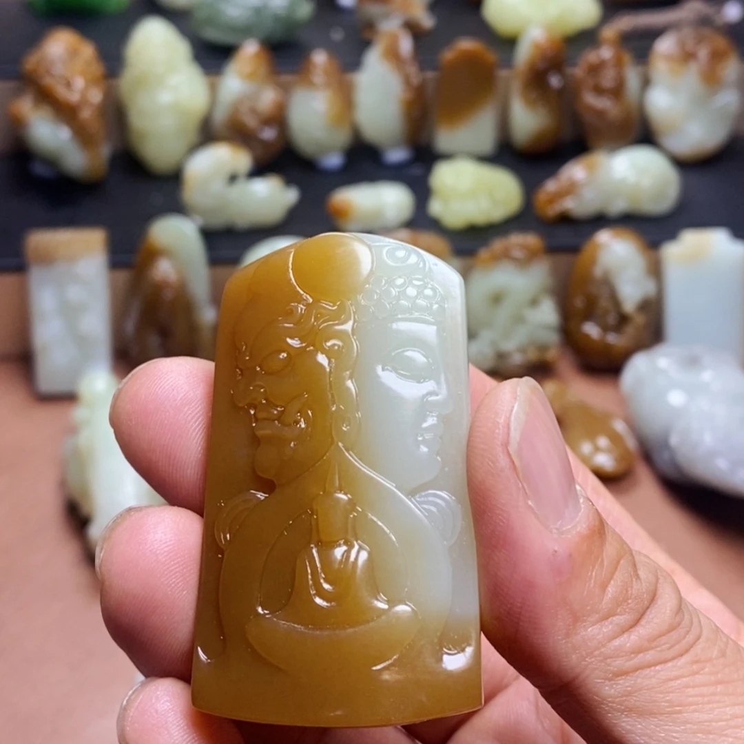 不***丢和田玉未镶嵌吊坠(不含链)