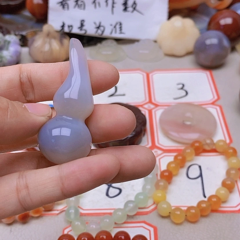 【闪购商品】未镶嵌玛瑙/玉髓珠宝半成品青**雪