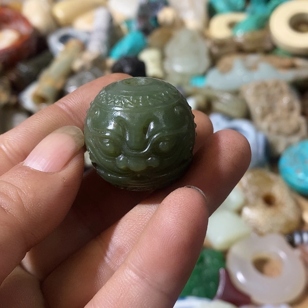 和田玉（糖玉）未镶嵌挂件