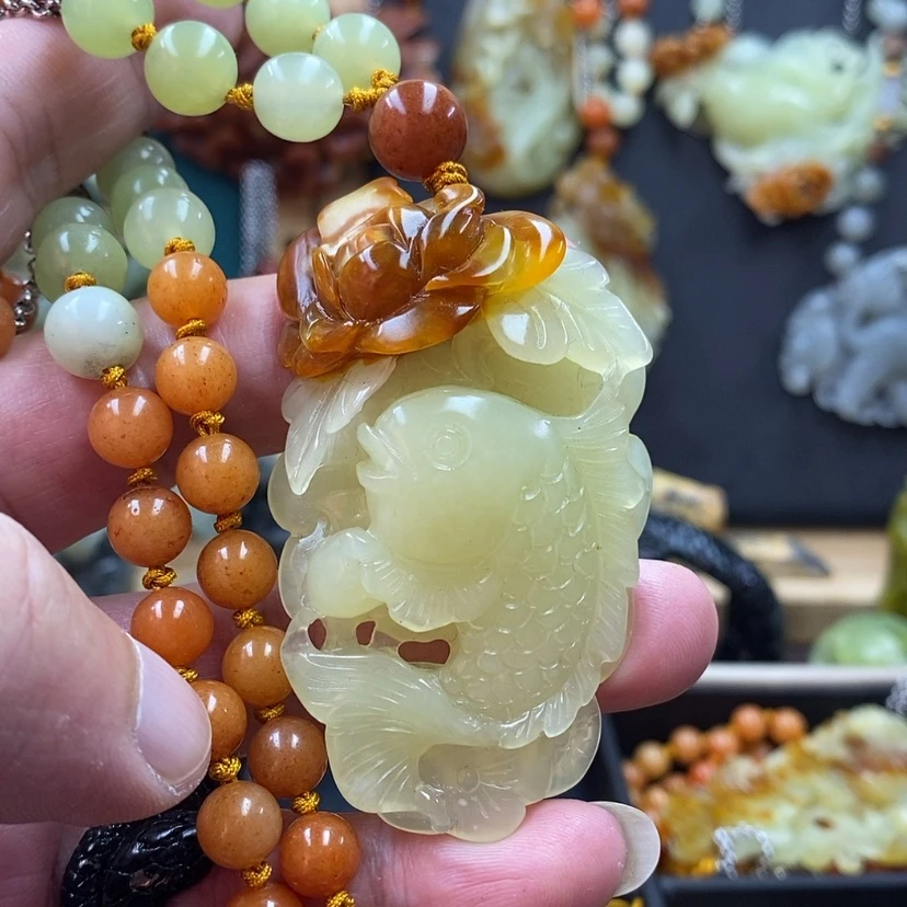 【闪购商品】蛇纹石玉吊坠未镶嵌