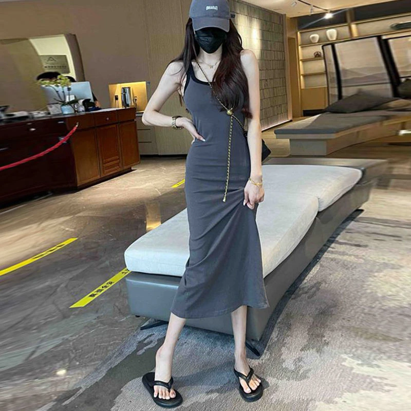 2025夏季新款女装流行修身长裙包臀连衣裙纯欲风休闲辣妹吊带裙子