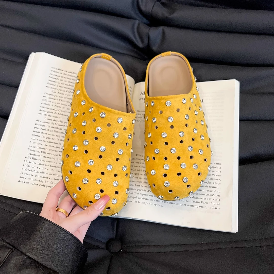 高级水钻包头半拖鞋女外穿2025新款镂空洞洞一脚蹬软底懒人勃肯鞋