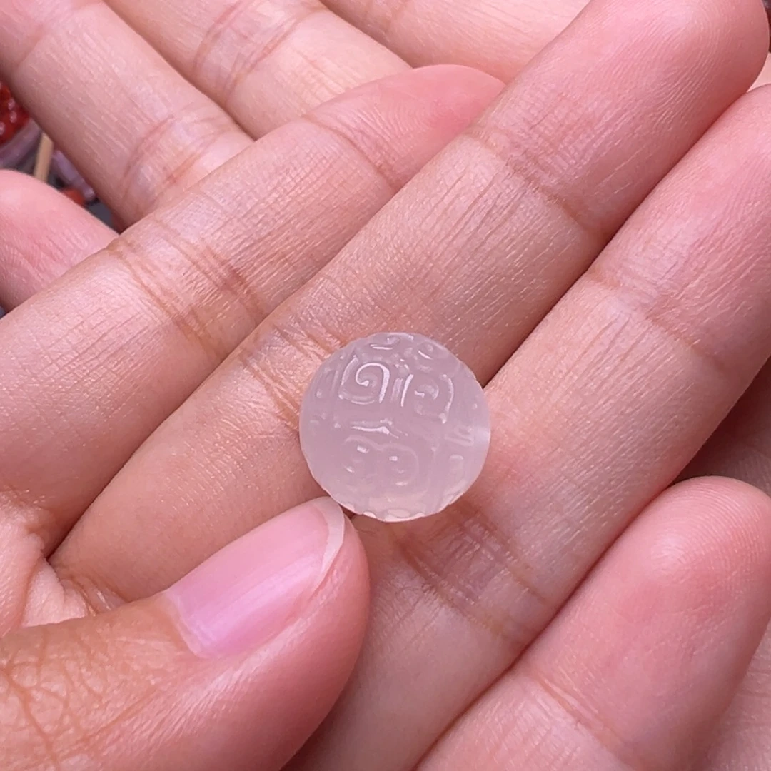 粥***粥玛瑙/玉髓未镶嵌珠宝奇石