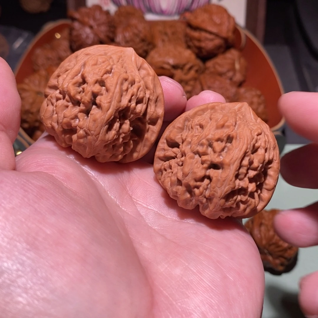 文玩核桃吊坠40平谷凹底1230