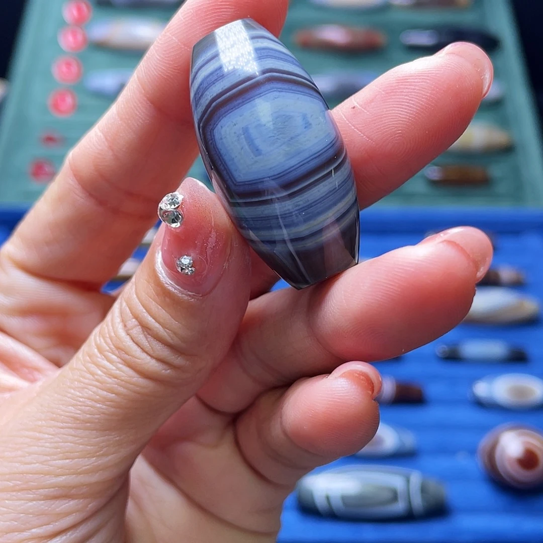 来***1玛瑙/玉髓未镶嵌颈饰