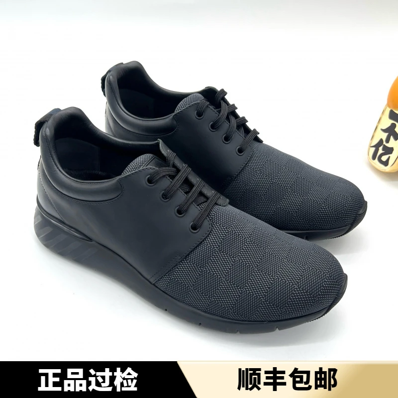 未使用 LouisVuitton/路易威登 黑色棋盘格轻盈舒适运动鞋 多尺码