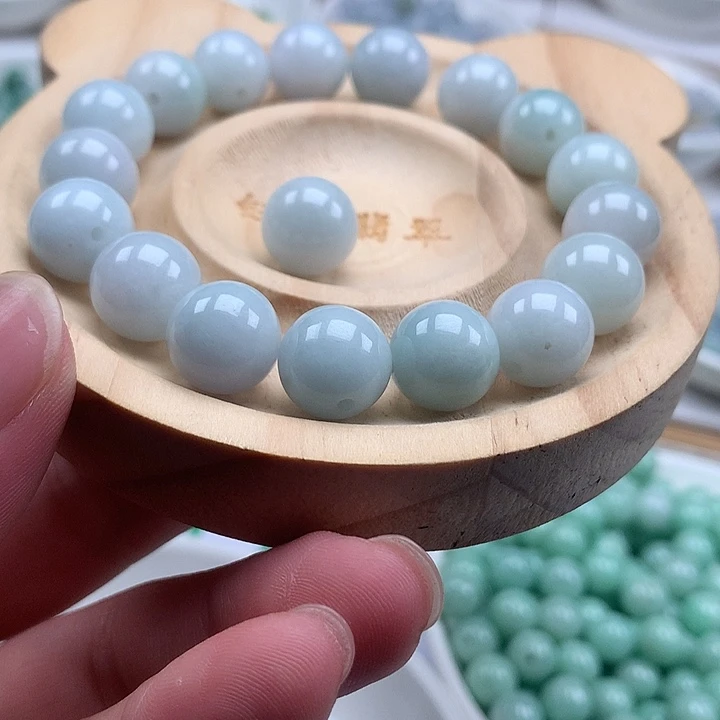 银***员翡翠散珠翡翠卡11加18颗