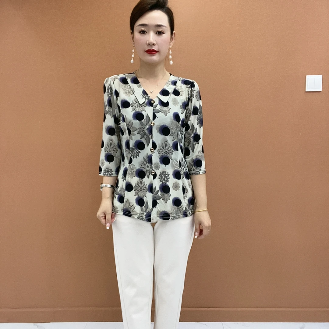 夏季新款娃娃领中袖洋气减龄定制花色时尚妈妈装