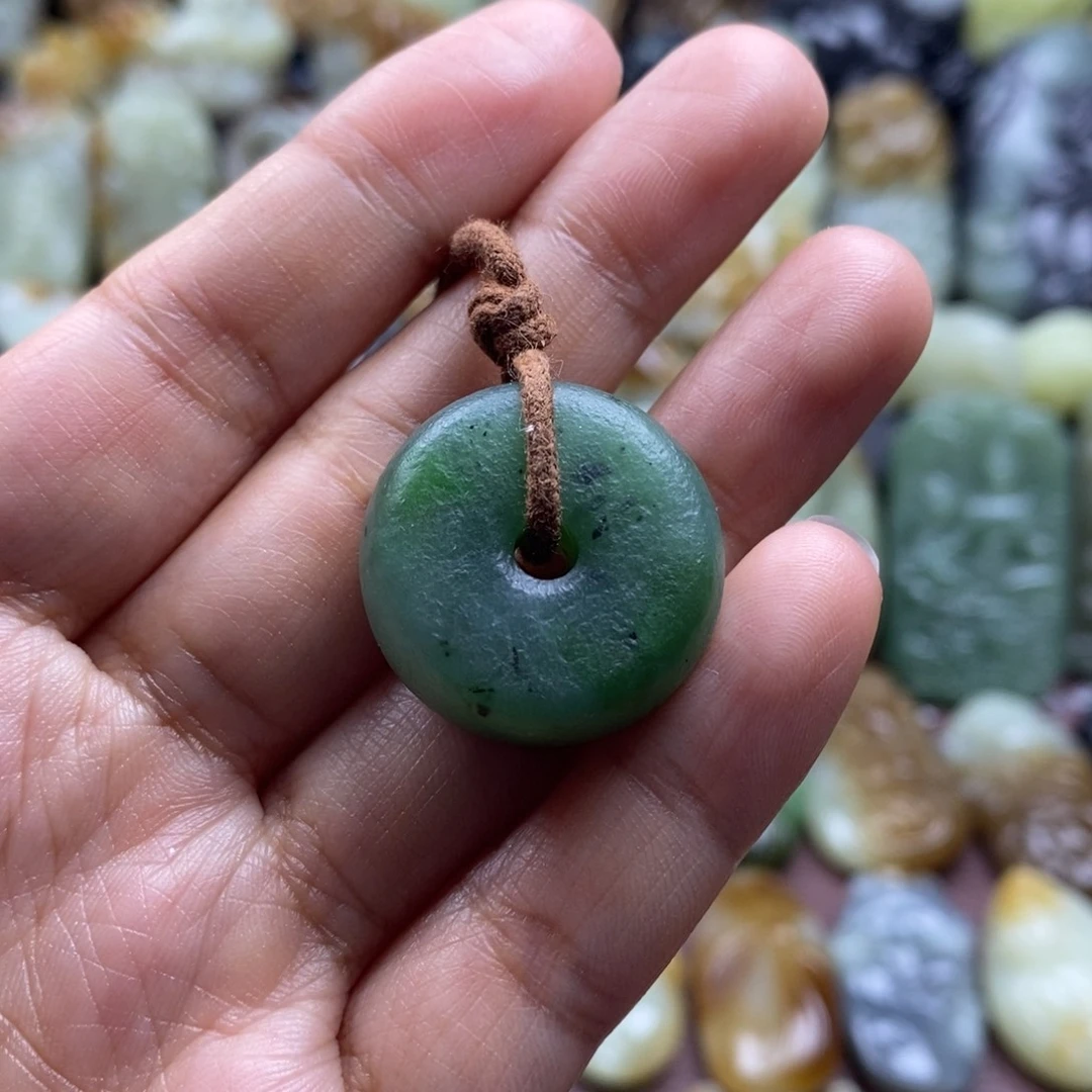 吊坠(不含链)未镶嵌和田玉（糖玉）