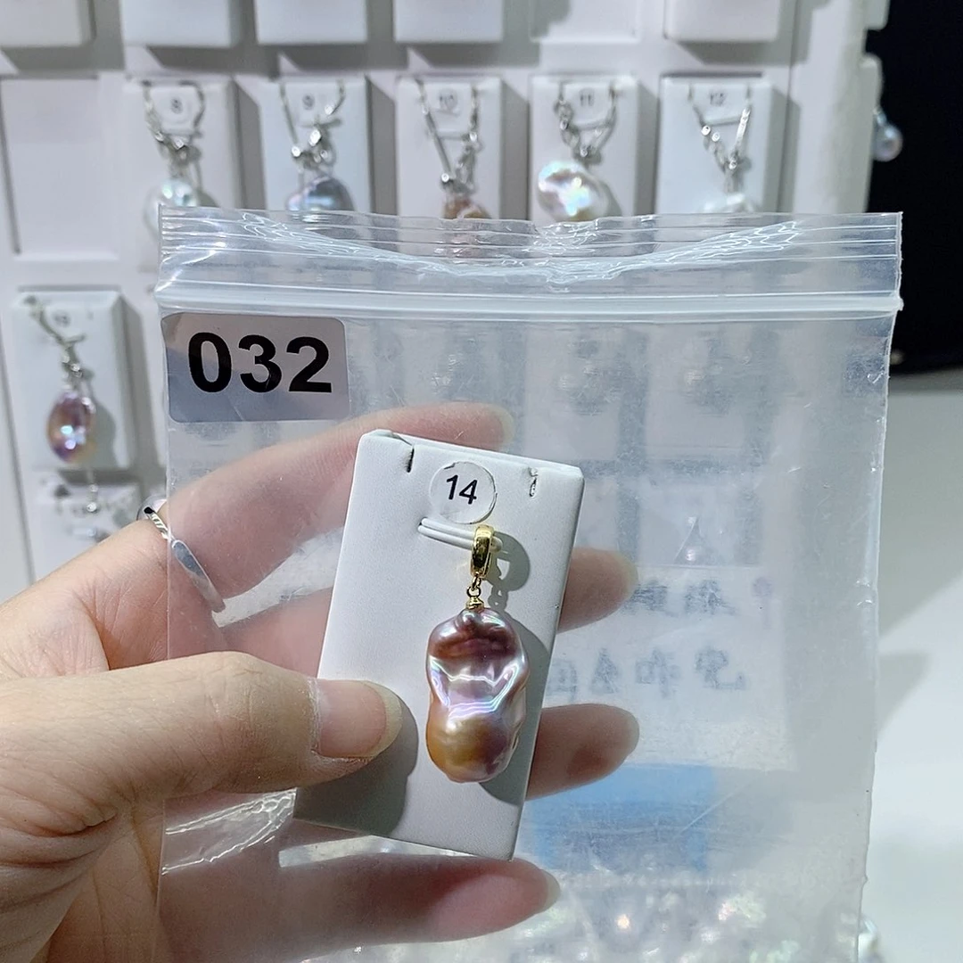 淡水珍珠合金颈饰