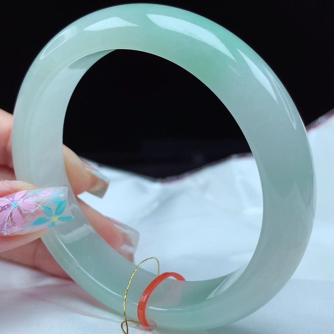 翡翠手镯未镶嵌57圈0904