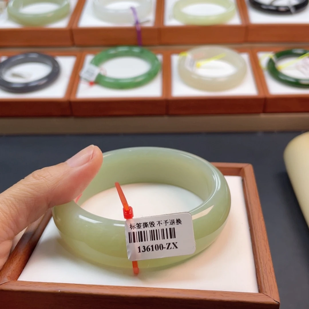 【闪购商品】未镶嵌手镯和田玉018且末蓝60.4