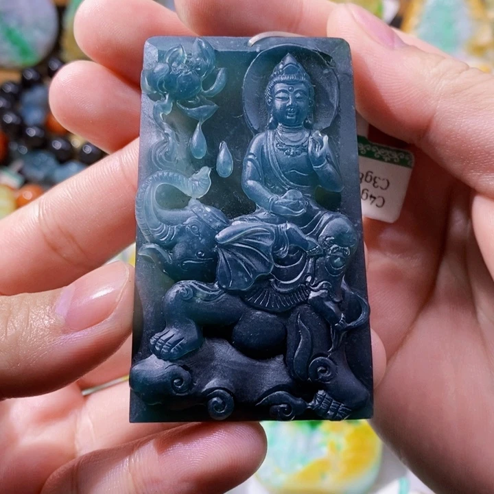 未镶嵌定制翡翠风**羽翡翠普贤