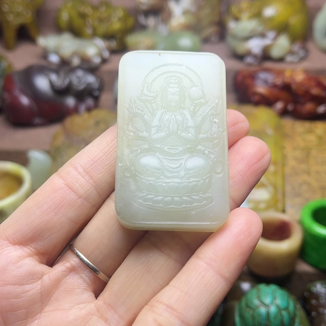 白玉菩提吊坠110。。
