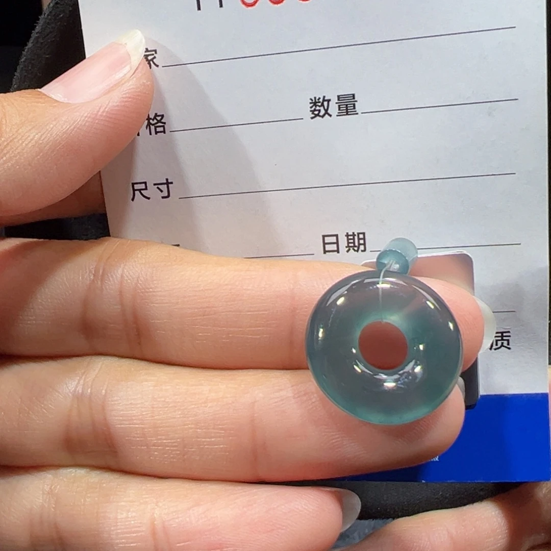 翡翠未镶嵌颈饰7504