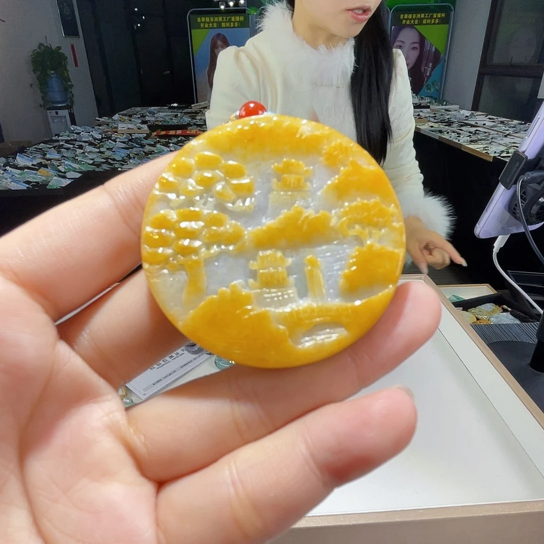 颈饰未镶嵌翡翠一