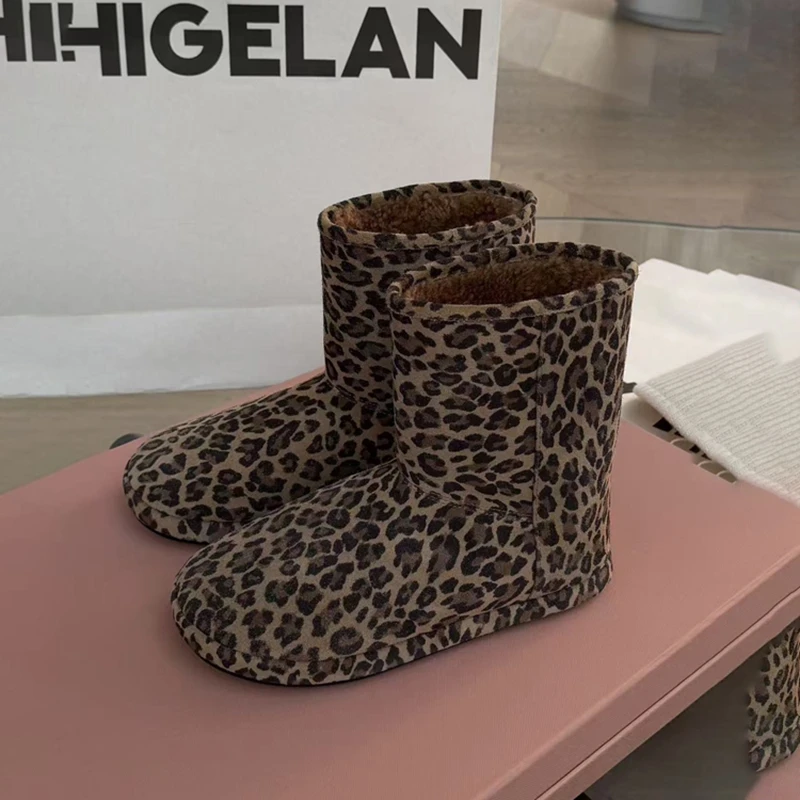 诗歌兰皮毛一体豹纹雪地靴女2025冬季新款防滑百搭加绒棉鞋633-09
