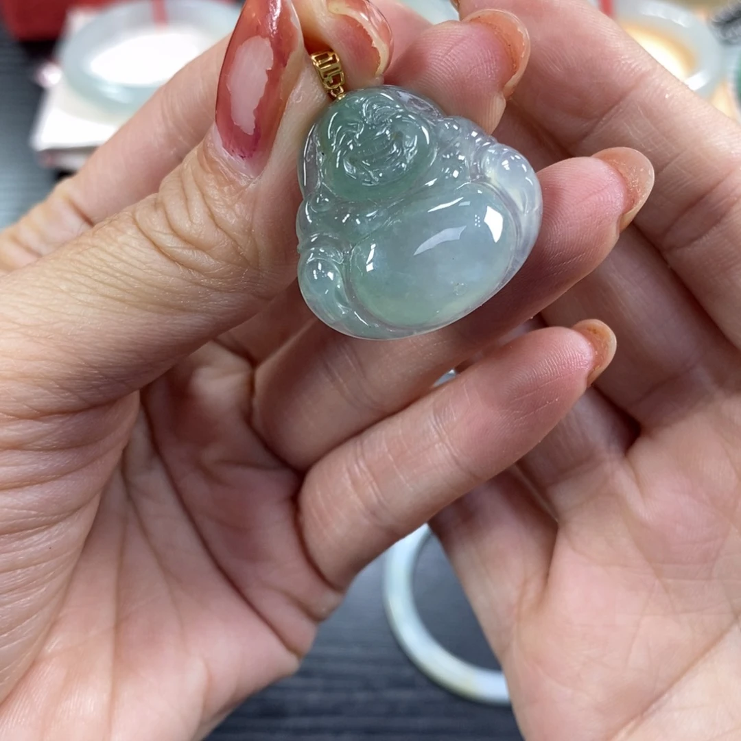 翡翠颈饰18K金镶嵌天然翡翠