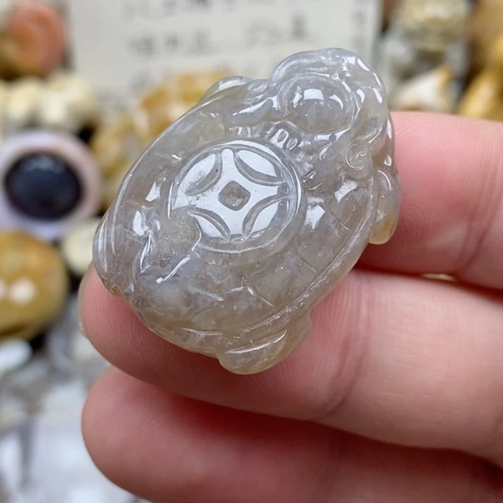 颈饰未镶嵌硅化珊瑚（珊瑚玉）有瑕 小