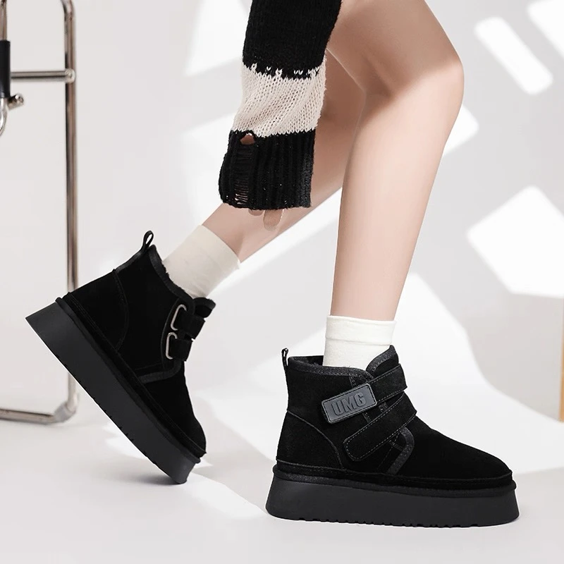 皮毛一体雪地靴女真皮2025年冬季新款厚底防滑加绒加厚保暖8212