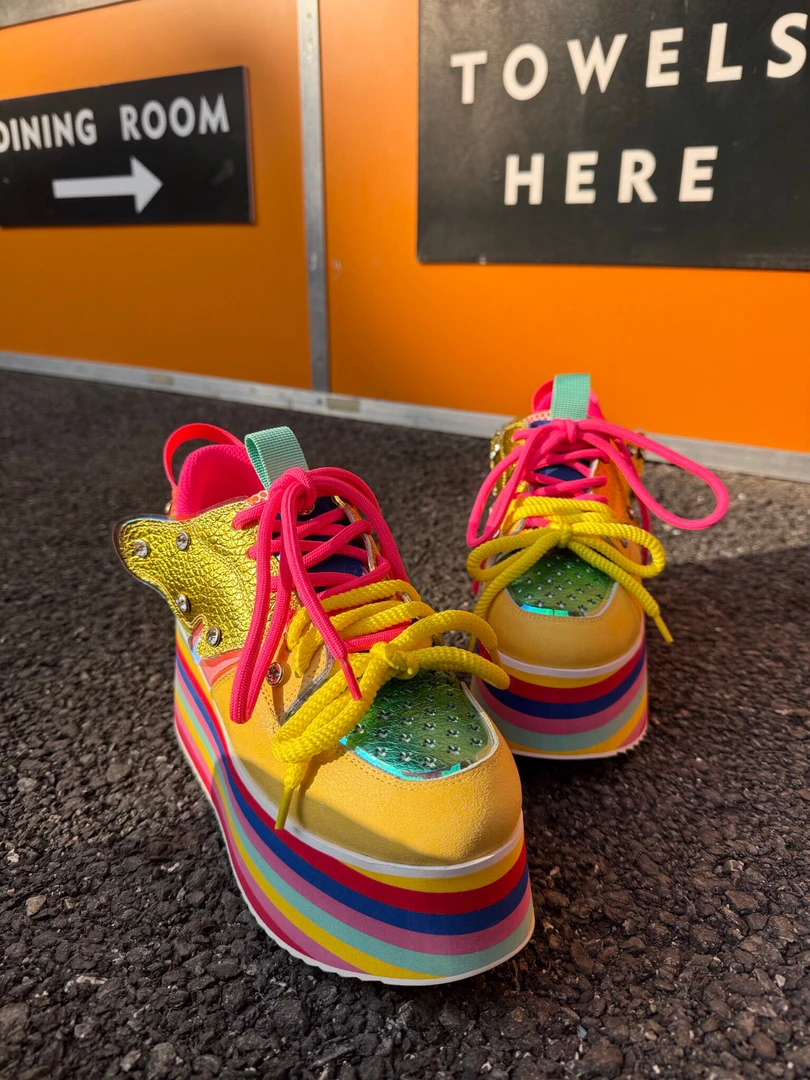 欧货多巴胺厚底老爹鞋女2025新款时尚真皮彩色轻便增高松糕鞋in’s