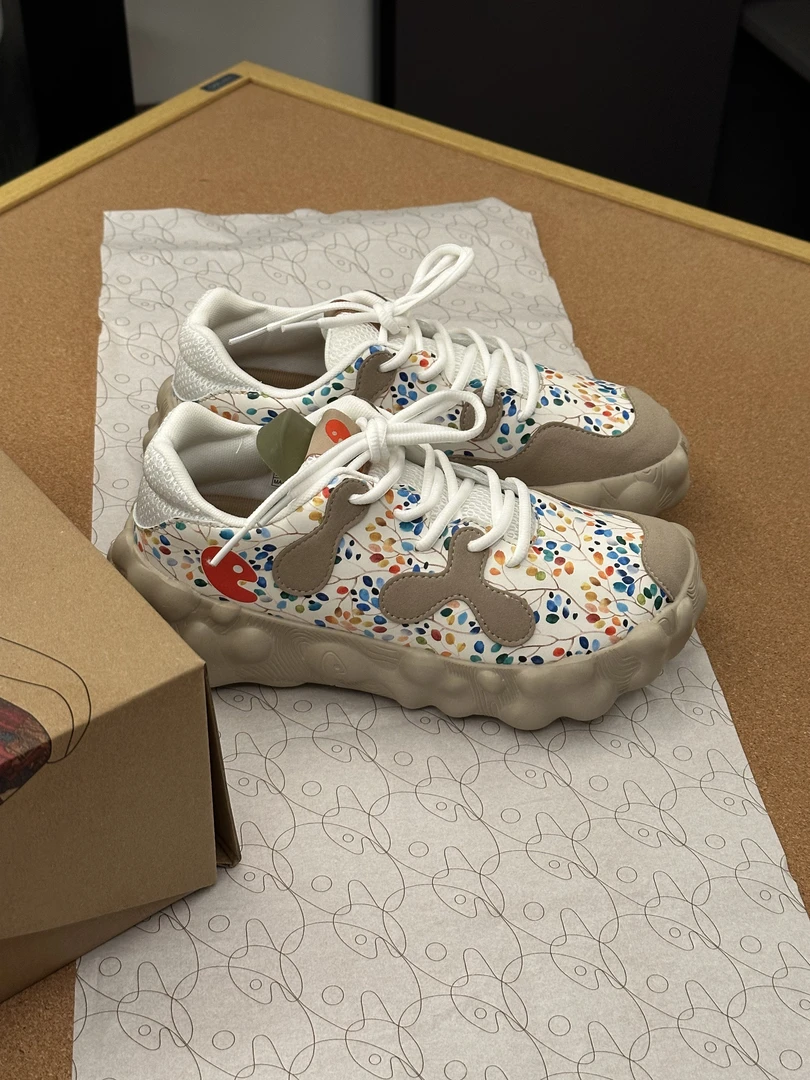 D-潮丑萌鹅卵石时尚低帮厚底休闲系带彩绘旅行鞋女CA-1194碎花