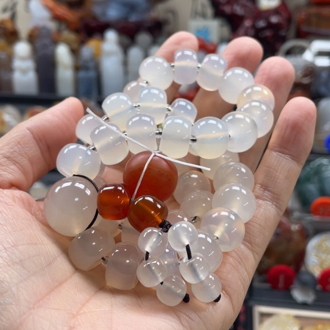 【闪购商品】玛瑙/玉髓未镶嵌珠宝半成品倾**（