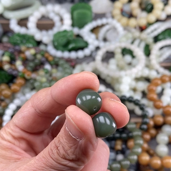 H***➢和田玉未镶嵌挂件