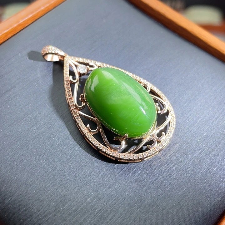 和田玉（碧玉）颈饰银S925镶嵌