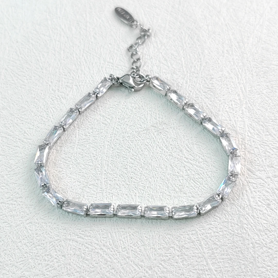 XUPING/旭平首饰 不锈钢合成锆石手链 春日焕新 GDX T001073767