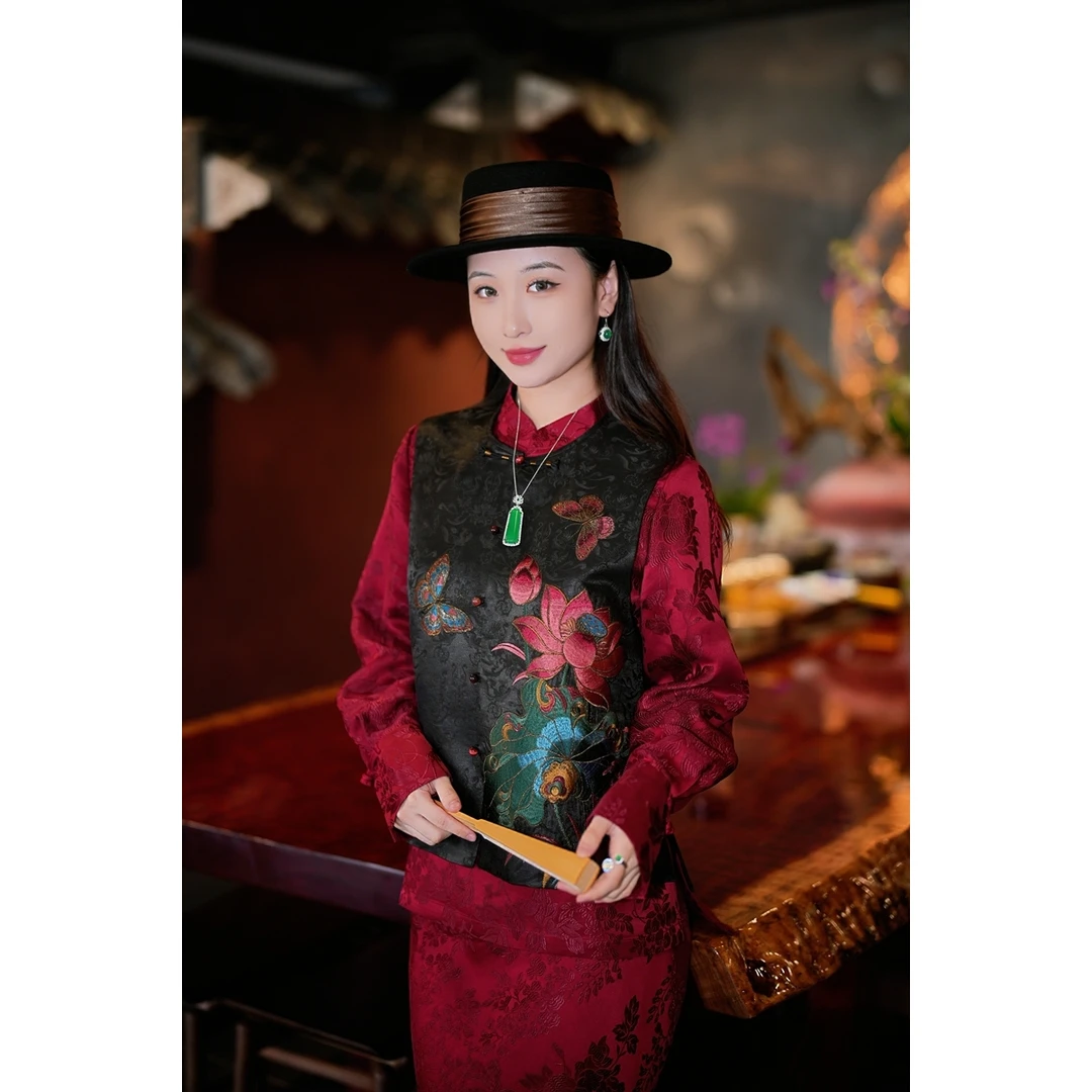 蓝大【韵雪​​】桑蚕丝新中式马夹5744