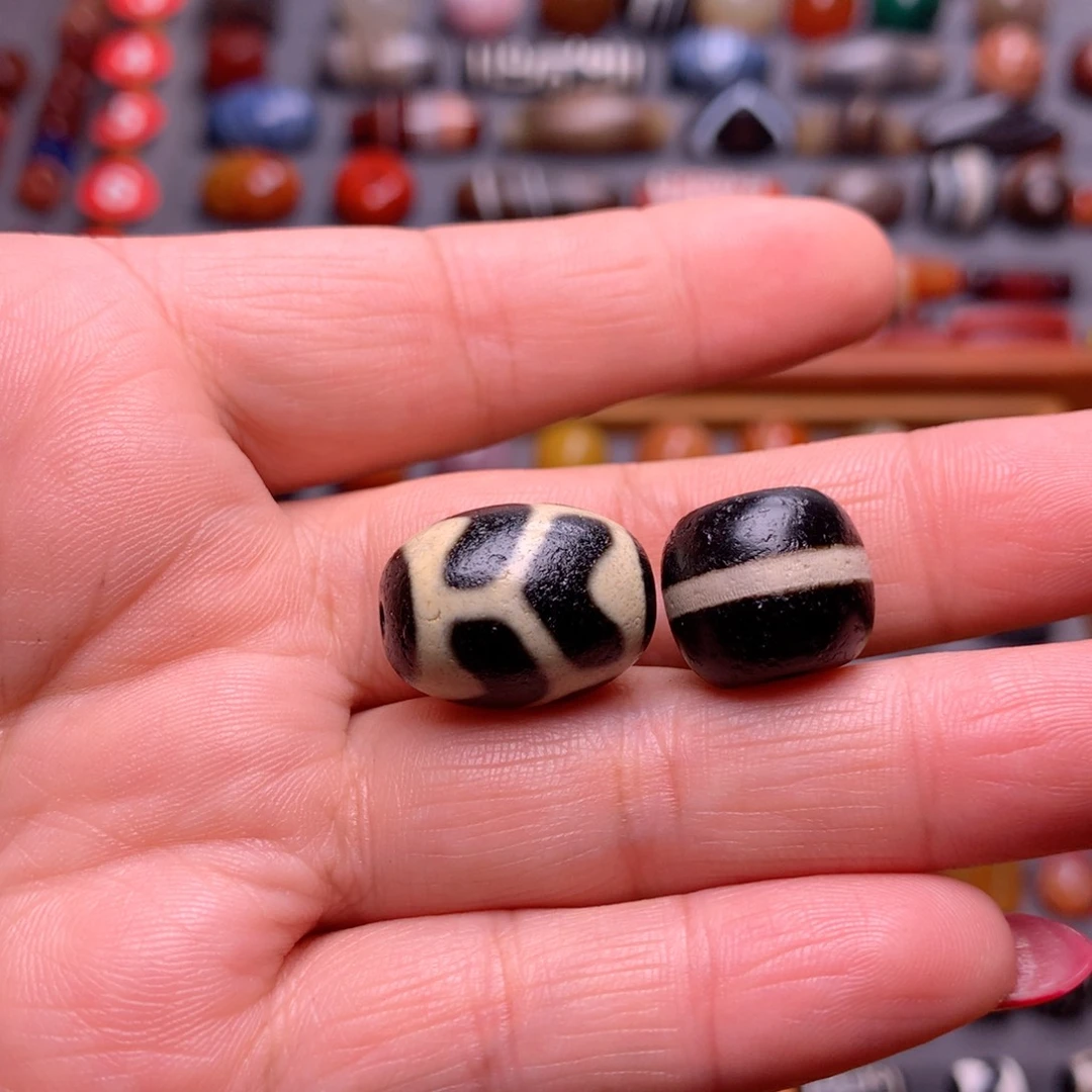 玛瑙/玉髓颈饰未镶嵌提****忆