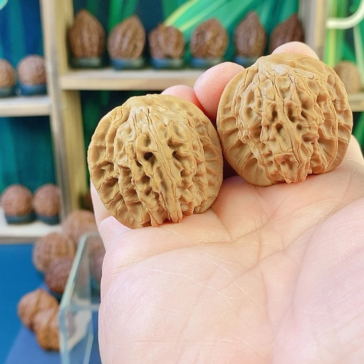 吊坠文玩核桃盘山狮子头38尺1号