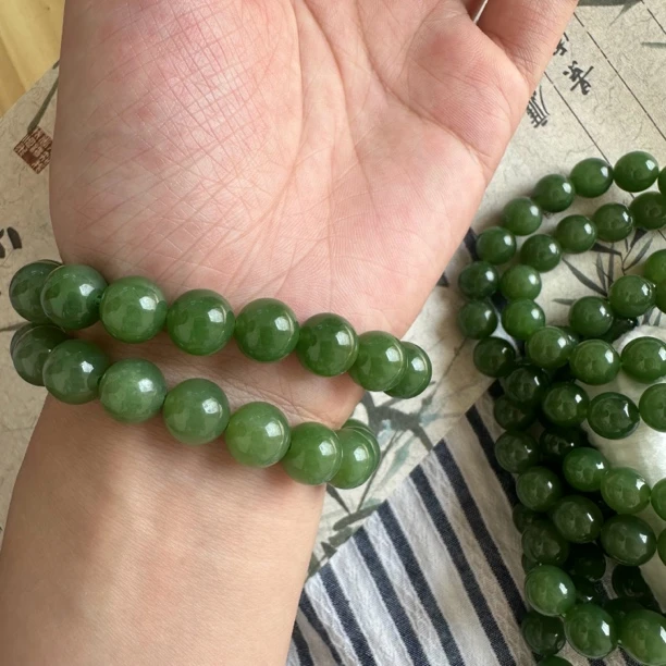 卡10mm苹果绿碧玉手串多样性发货拍一发一