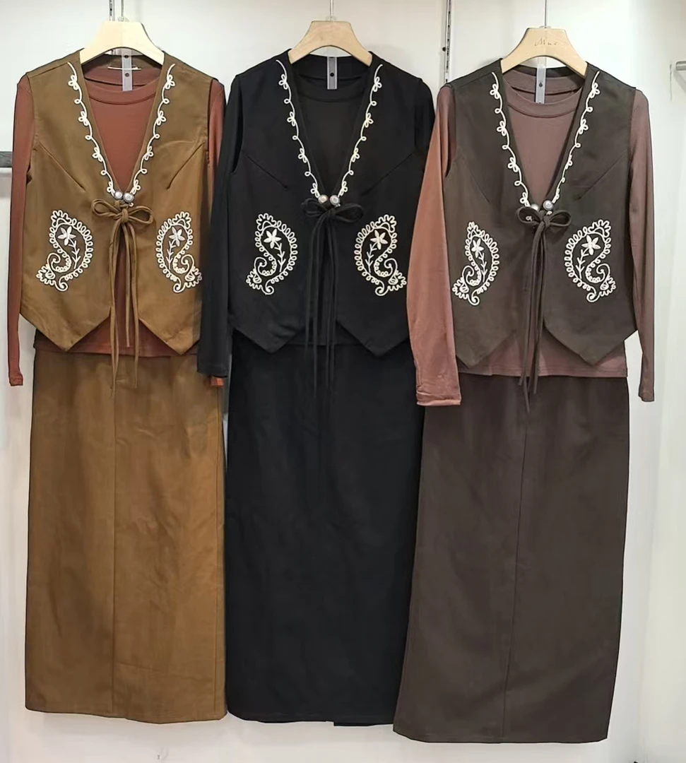 花纹绣花纯色极简风刺绣秋季马夹气质显瘦套装法式