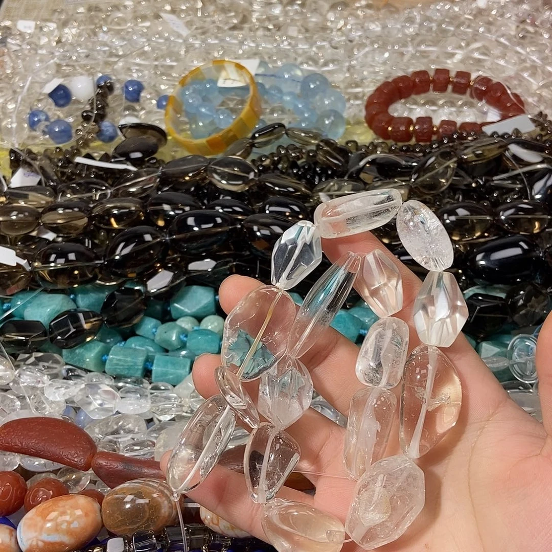 玛瑙/玉髓散珠白水晶多宝