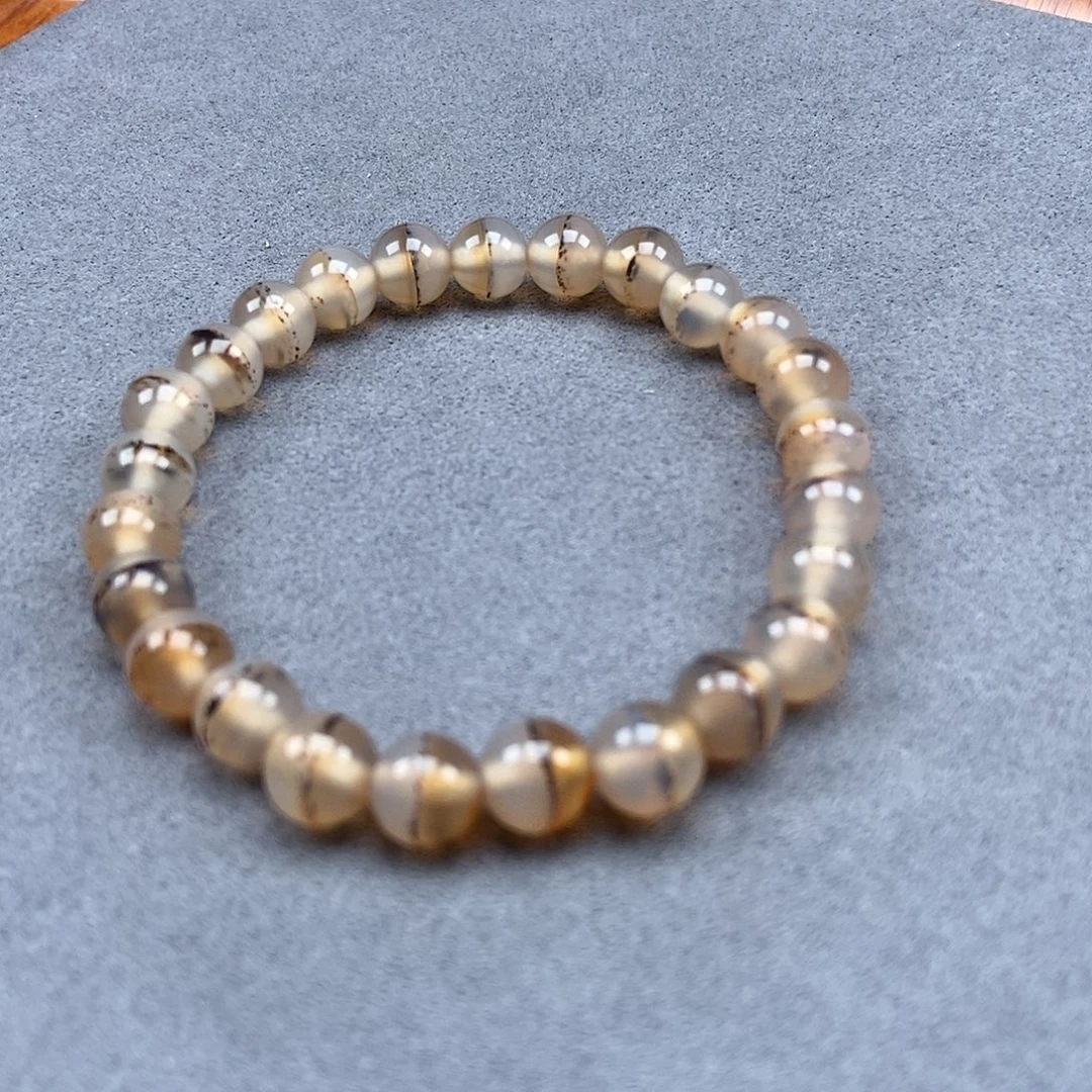 茫***然玛瑙/玉髓未镶嵌珠宝半成品